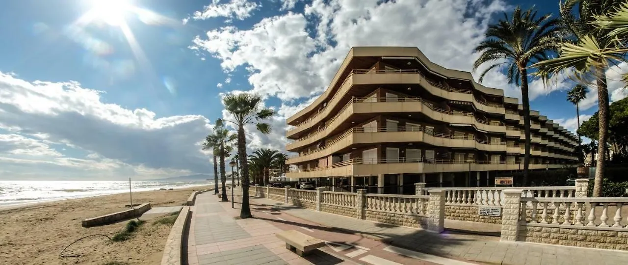 Apartamentos Marina Sol De Espana 캠브릴스